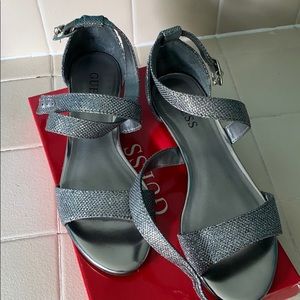 Guess platform sandals